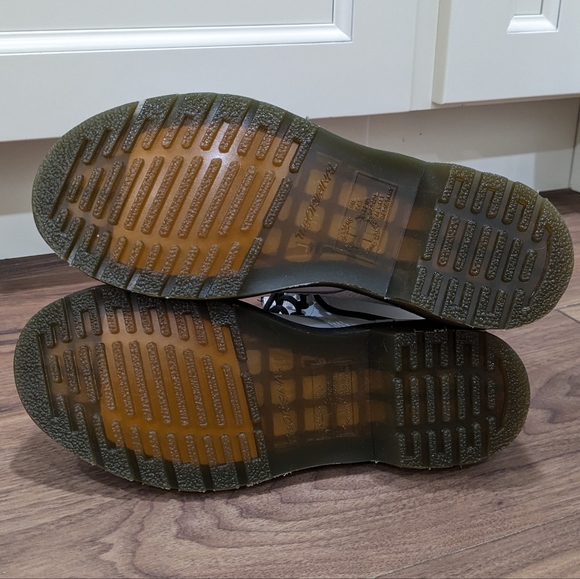 Dr. Martens 1460 white smooth leather 8 eye lace up boots new - Picture 7 of 9